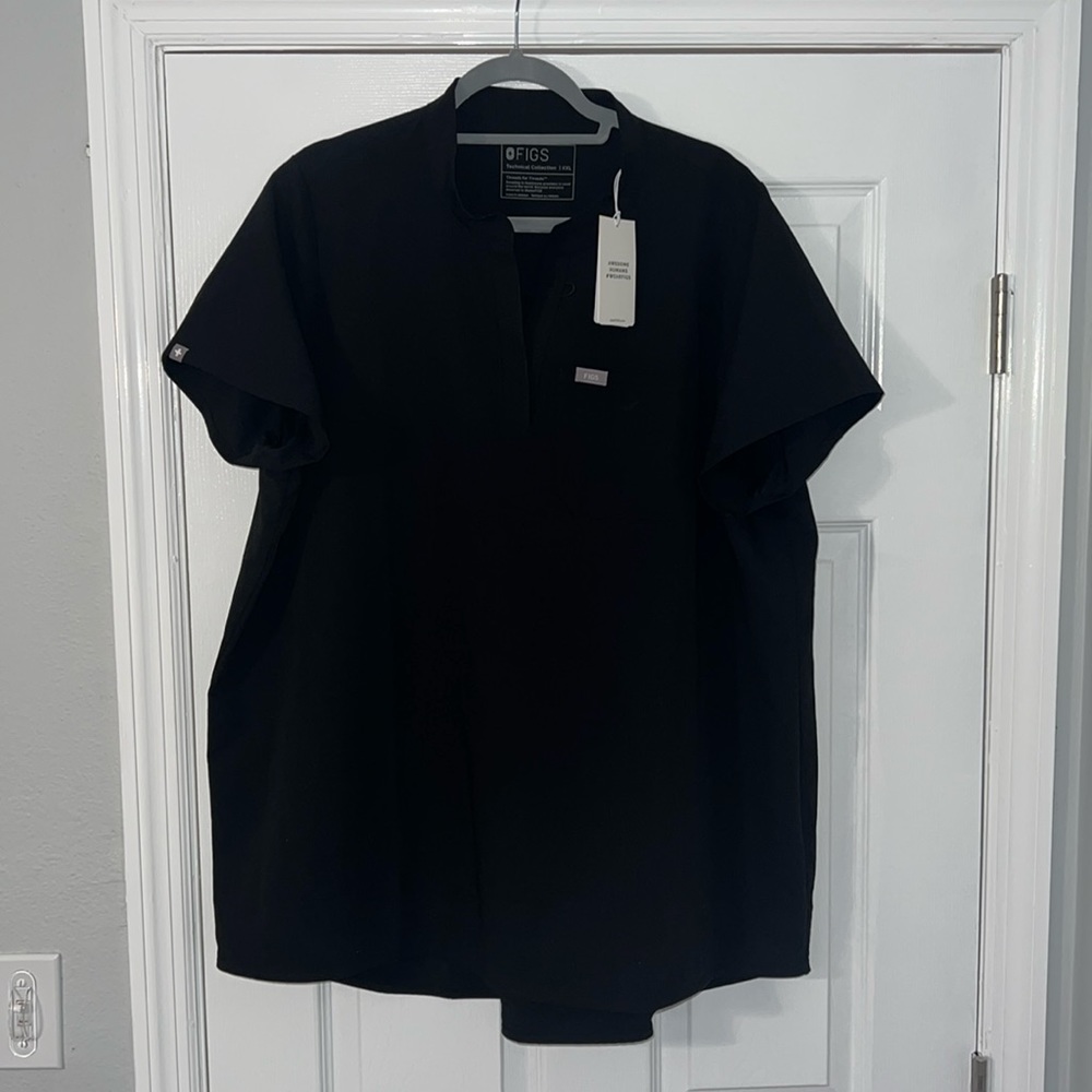 Figs Maternity Scrub Top
